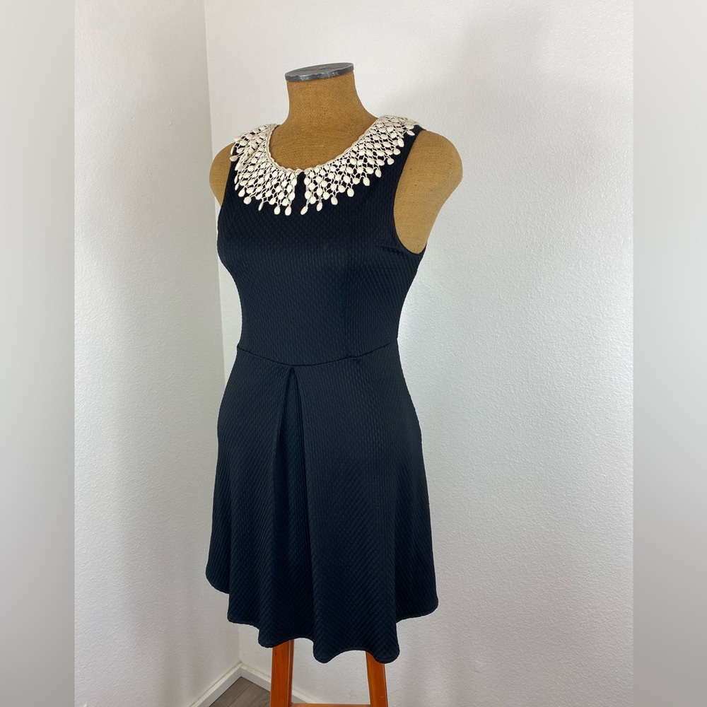 Free People Waffle Knit Stretchy Dress S Lace Peter Pan Collar Peek A Boo Back